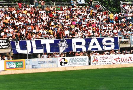 01-ISTRES-OM 01.jpg